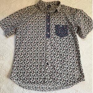 CROOKS AND CASTLES BUTTON UP